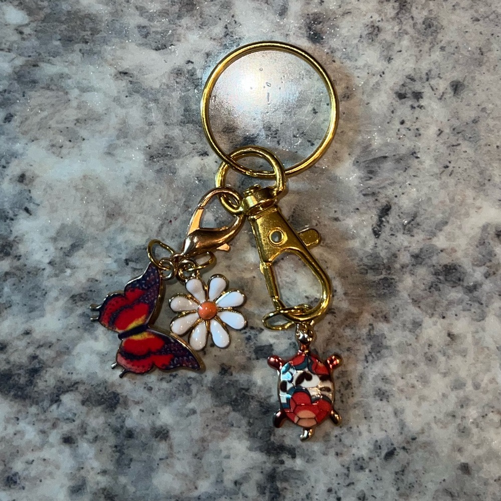 BRAND NEW Red Turtle & Flower Keychain